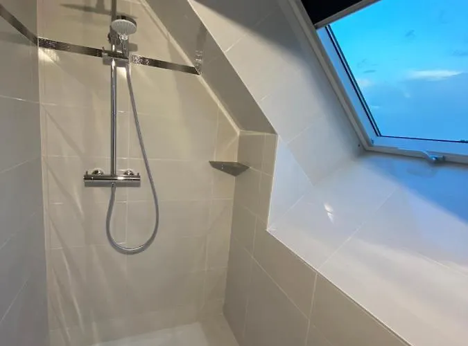 Lu'ermael Avec Vue Mont Saint Michel Appartamento *